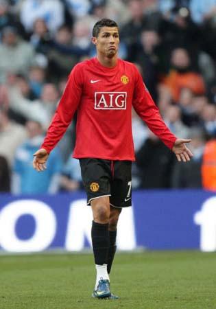 亚历山大15中11轰28分8助，连续96场20+得分（亚历山大15投11中轰28分8助，已连续96场20+）