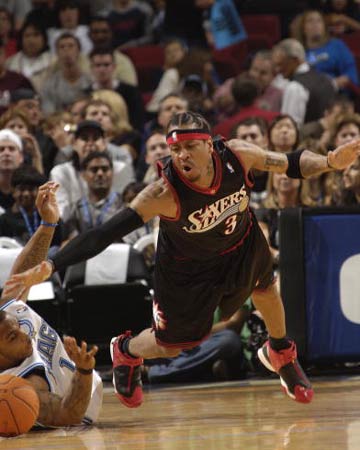 59岁的罗马里奥已与22岁女友分手，巴媒：他又有了新约会对象（59岁罗马里奥与22岁女友分手，巴媒称他已展开新恋情）