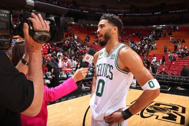 上场 9 分钟，改变比赛（仅用9分钟，扭转战局）