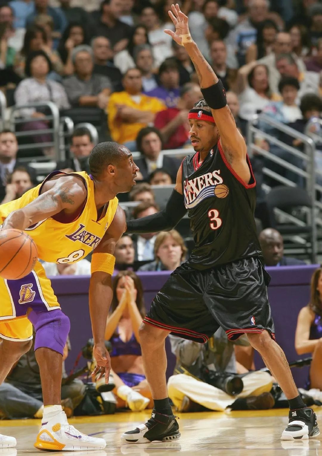 阿莫林：刚去葡体也被人说顶多撑3个月，我不喜欢频繁换球队（阿莫林：初到葡体有人断言我撑不过三个月，我不愿频繁换队）