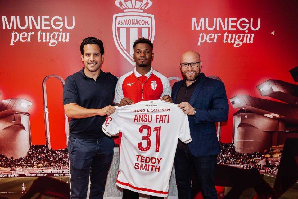 K联赛球队浦项铁人官方社媒账号发布公告称，球队中...（K联赛浦项铁人通过官方社媒发布通告：队内...）