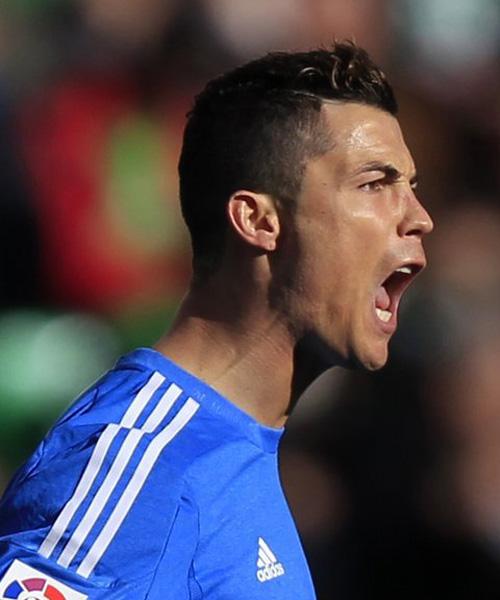 斯基拉：拉莫斯宣布他将离开蒙特雷，他希望重返欧洲踢球（斯基拉：拉莫斯确认将告别蒙特雷，渴望重返欧洲赛场）