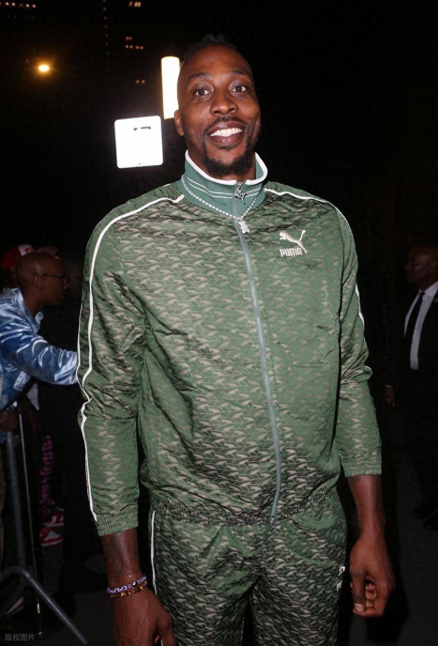 官方：西班牙名哨“平方哥”将执法欧冠利物浦vs埃因霍温（官宣：西班牙名哨“平方哥”执法欧冠利物浦对阵埃因霍温之战）